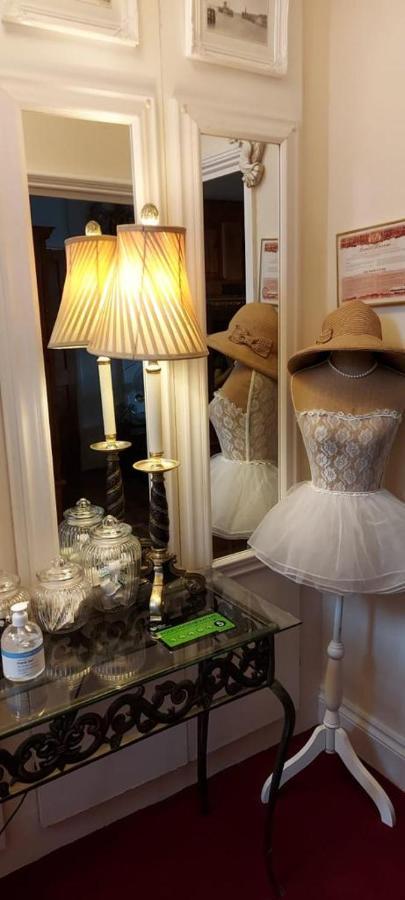 Bed and Breakfast Olivia House Порткол Экстерьер фото